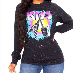 Kiss long sleeve graphic T